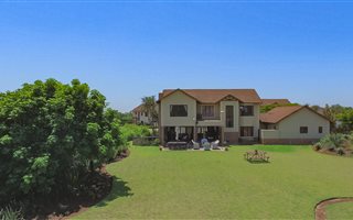 3 Bedroom Townhouse in Clifton Hill Estate