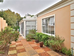 3 Bed House in Noordhoek