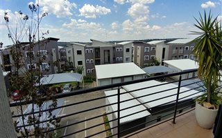 1 Bedroom Apartment in Dainfern