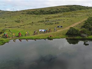 1000 m² Land available in Hartenbos
