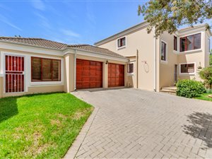 3 Bed House in Douglasdale