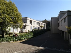 1 Bed Apartment in Bedfordview