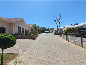 3 Bed House in Oudtshoorn Central