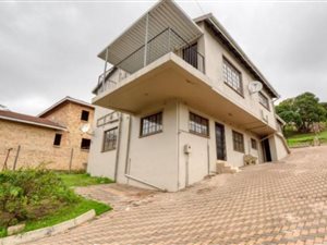 3 Bed House in Kenville