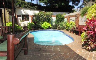 1049 m² Commercial space in Musgrave