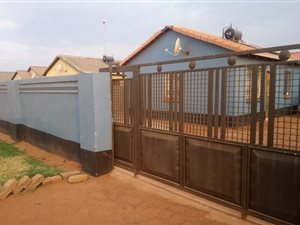 1 Bed House in Protea Glen