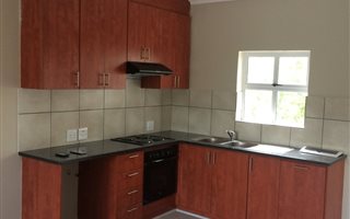 2 Bedroom Apartment in Paarl Central East