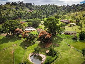 4 ha Farm in Assagay