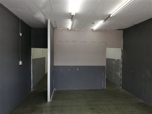 90 m² Retail Space in Park Hill