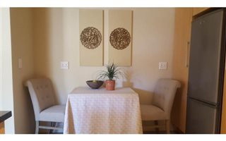 1 Bedroom Cluster in Houghton Estate