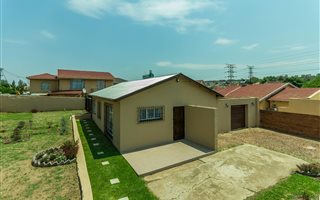 3 Bedroom House in Bosmont