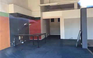 125 m² Retail Space in Walmer