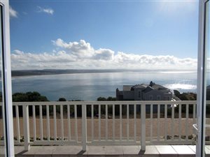 3 Bed House in Vlees Bay