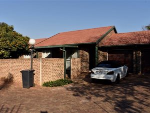 2 Bed Simplex in Highveld