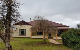 4 Bedroom House in Reddersburg