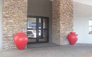 95 m² Office Space in Middelburg