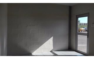 300 m² Industrial space in Empangeni