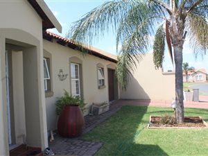 3 Bed Townhouse in Brits