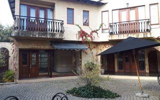 42 m² Commercial space in Dullstroom