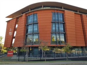 22000 m² Commercial space in Ashlea Gardens