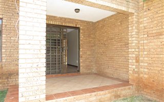 2 Bedroom House in Boardwalk Meander