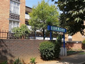2 Bed Flat in Marlands