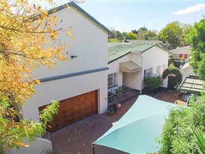 3 Bed House in Elma Park