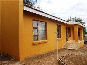 3 Bed House in Oudtshoorn