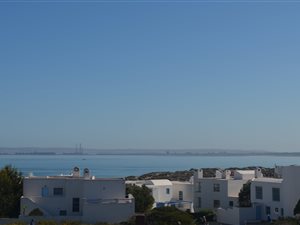 405 m² Land available in Paradise Beach