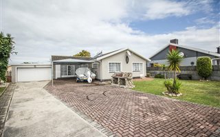3 Bedroom House in Rowallan Park and surrounds