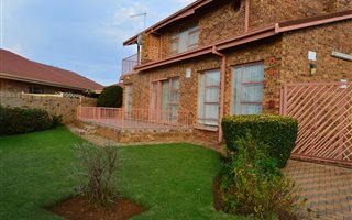 4 Bedroom House in Mohadin