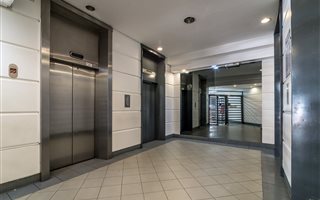 Bachelor apartment in Johannesburg Central