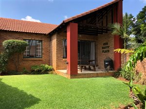 3 Bed Townhouse in Moreleta Park
