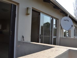 3 Bed Townhouse in Johannesburg Central and CBD