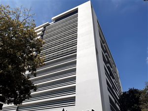 175 m² Commercial space in Illovo