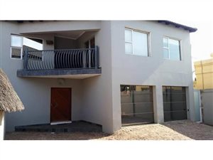 3 Bed House in Sunward Park
