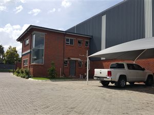 1038 m² Industrial space in Brakpan North