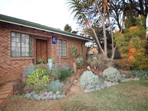2 Bed Duet in Garsfontein