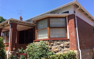 3 Bedroom House in Kensington