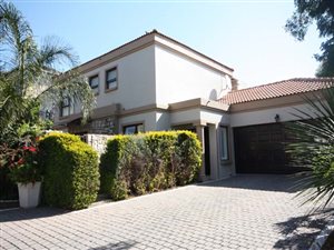4 Bed House in Featherbrooke Estate