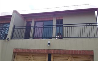 Studio Apartment in Louwlardia