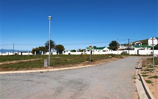 439 m² Land available in St Helena Bay