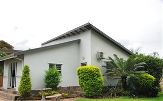 1 Bedroom Garden Cottage in Ashley