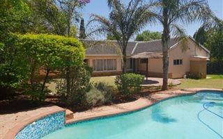 4 Bedroom House in Lynnwood Ridge