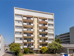 2 Bed Apartment in Paarl