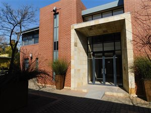 450 m² Office Space in Bryanston