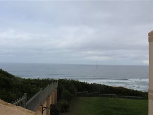 4 Bed House in Clarendon Marine