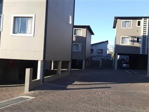 2 Bed Apartment in Ferndale