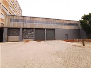 2722 m² Industrial space in Benrose