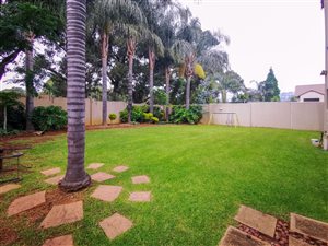 4 Bed Cluster in Strubens Valley